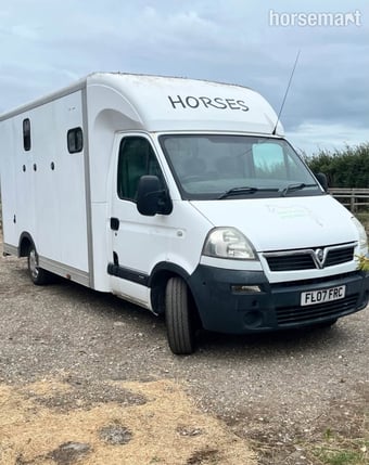 Happy Horse Boxes  Vauxhall Horsebox