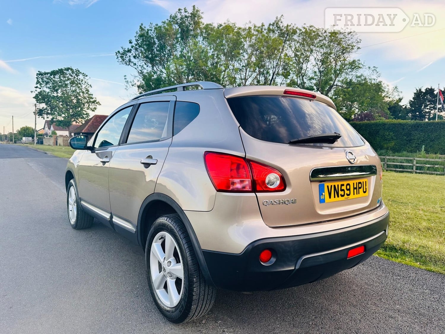 Nissan Qashqai 2009 - Cars in Eton Wick, Windsor