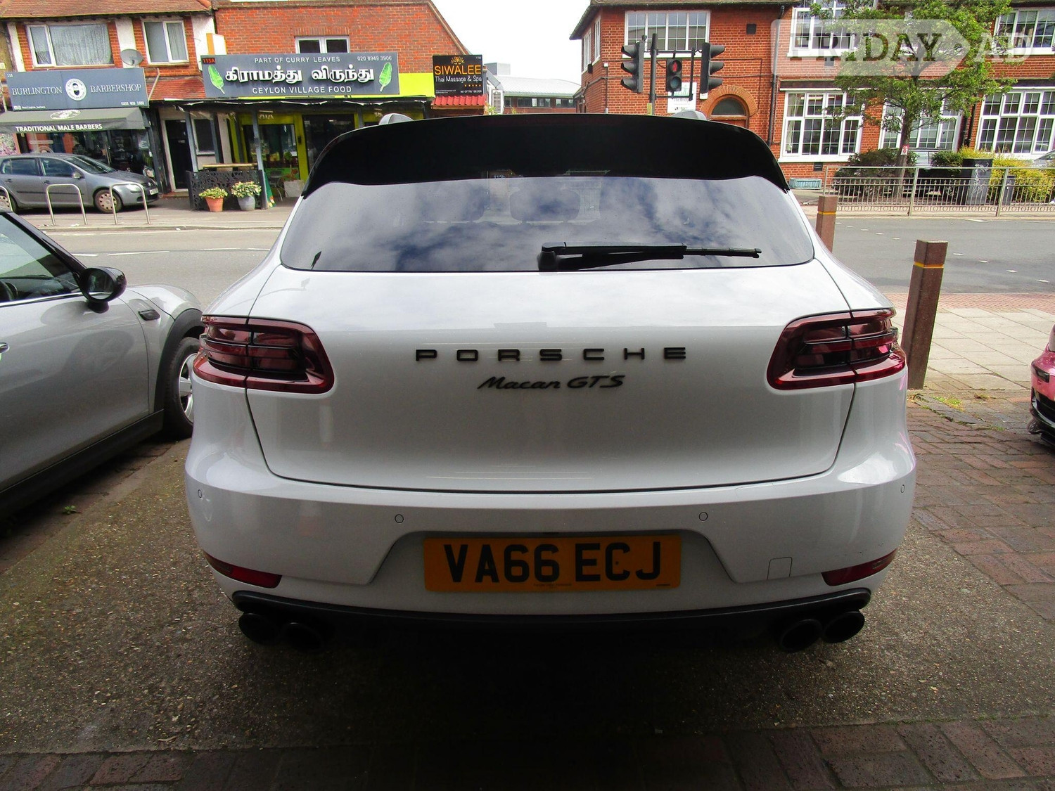 Porsche Macan 2016 - Cars in Kingston Upon Thames