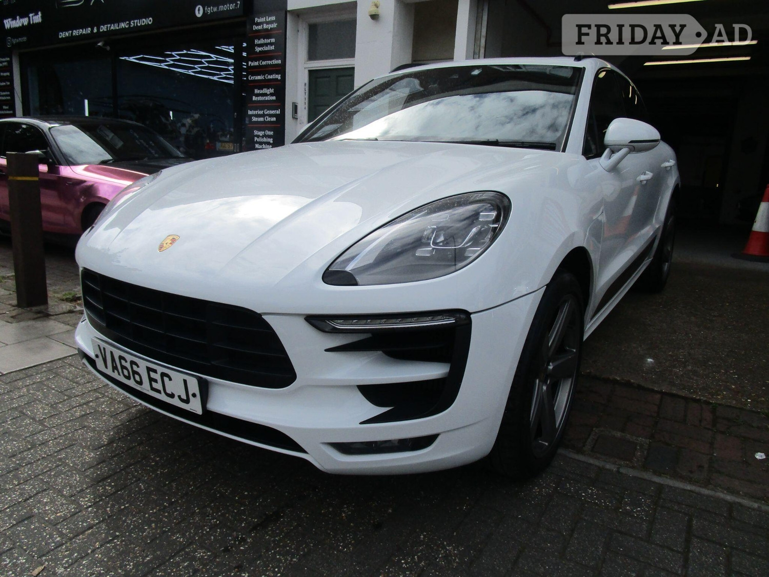 Porsche Macan 2016 in Kingston Upon Thames