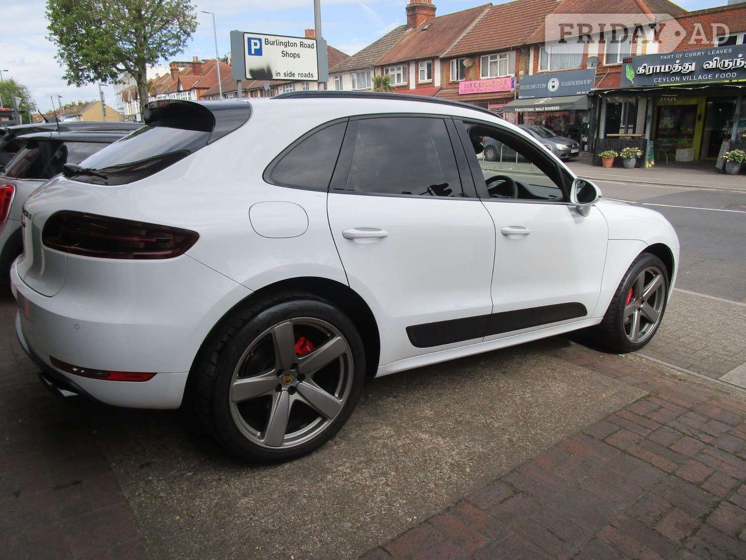 Porsche Macan 2016 - Cars