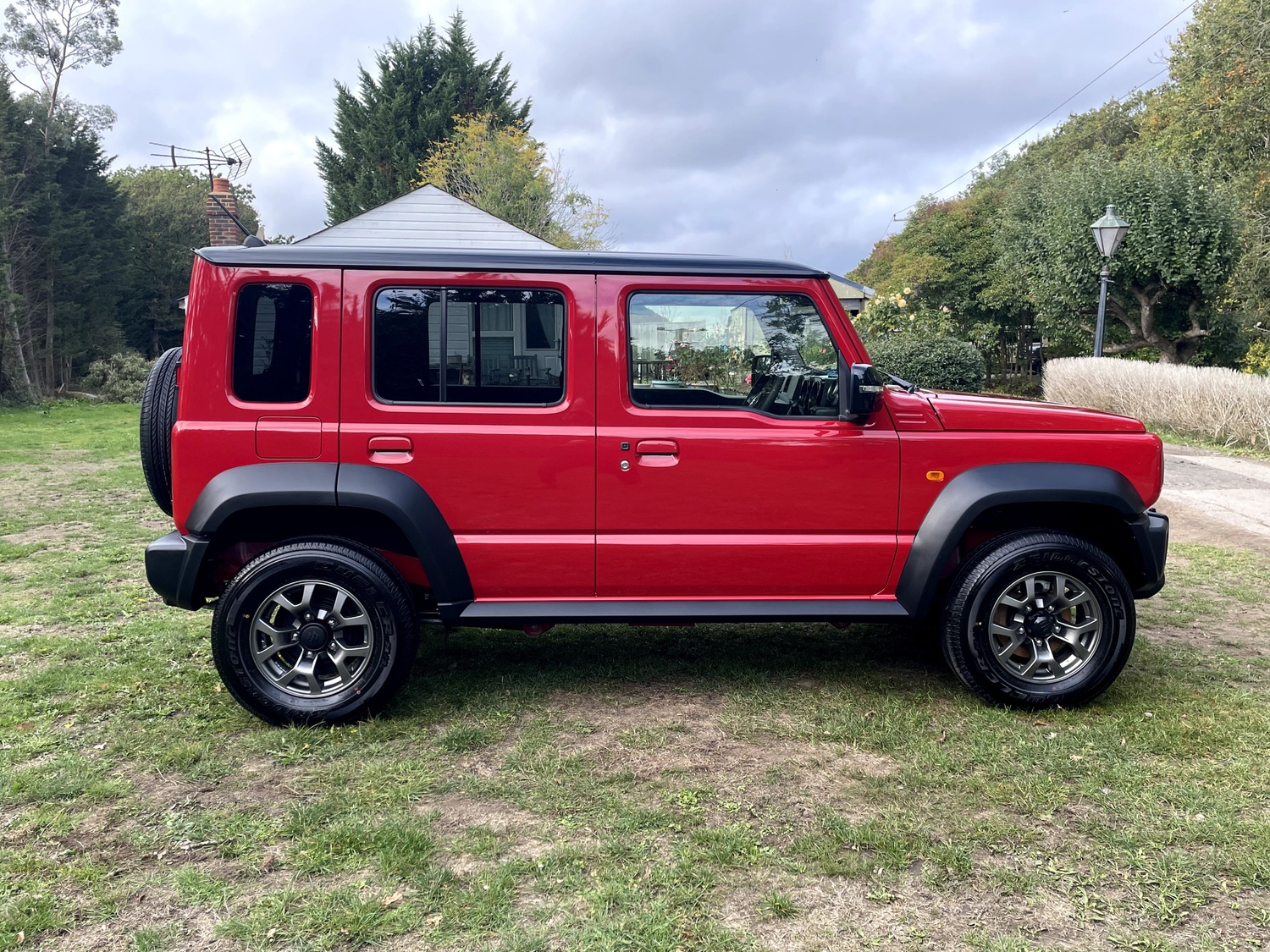 Suzuki Jimny 2025 - Cars