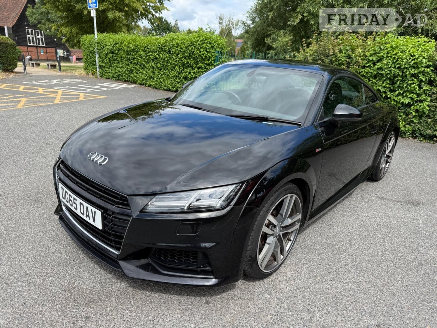 Audi TT 2015 in Hillingdon