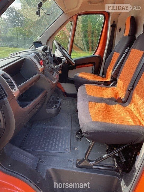 Hunter  Fiat Horsebox - Trailers & Horseboxes