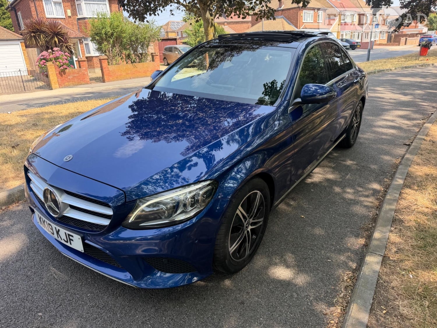 [ berth ]Mercedes-Benz C Class
