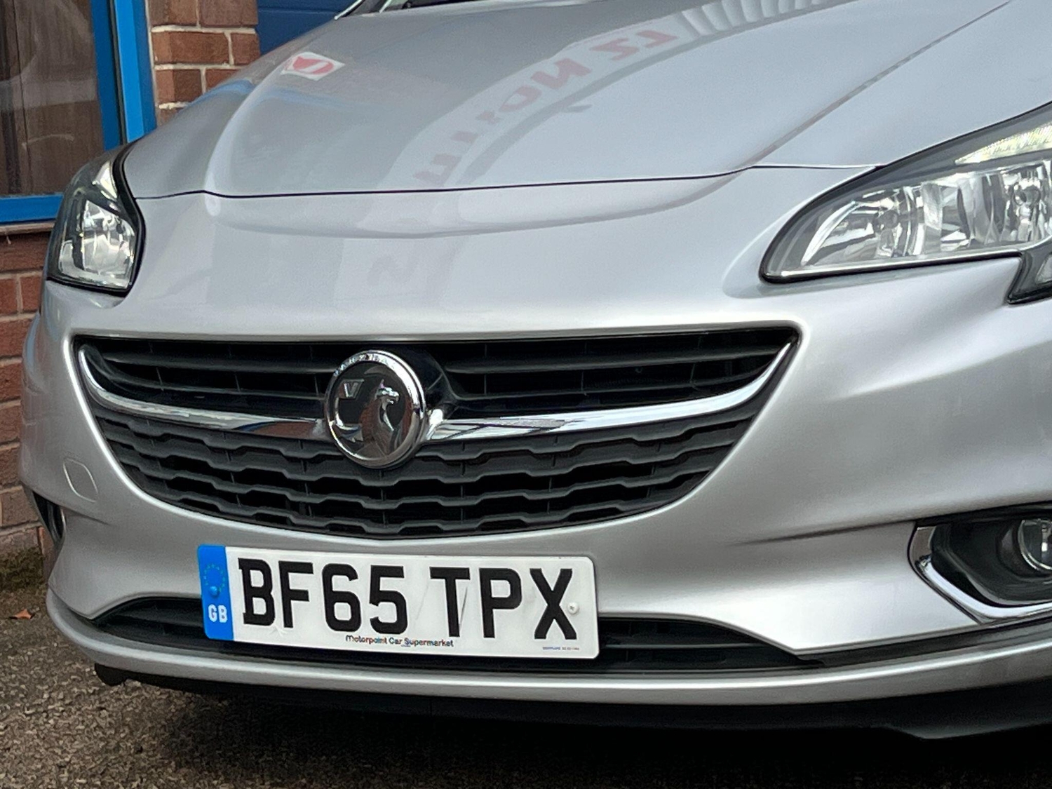 [ berth ]Vauxhall Corsa