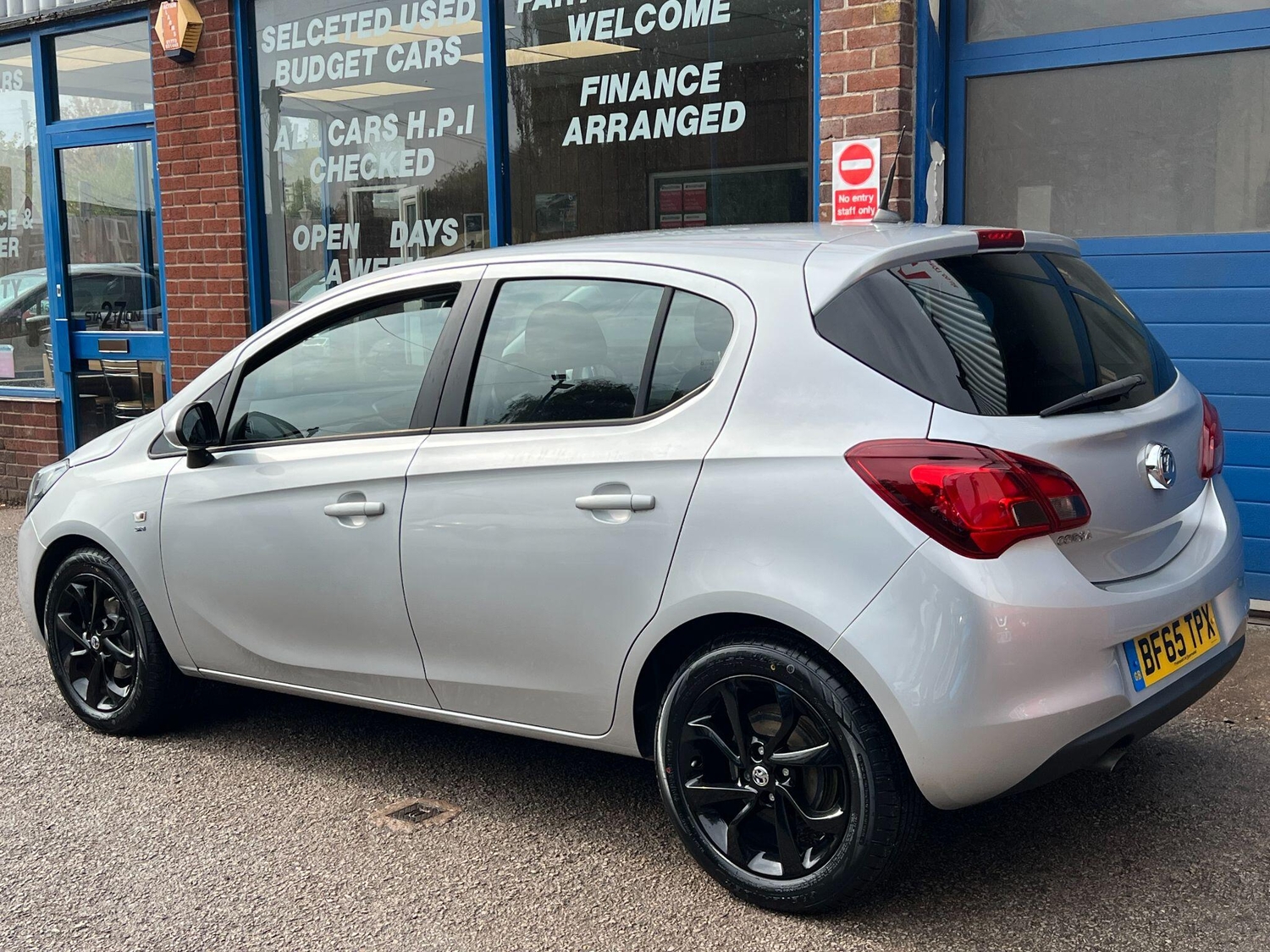 Vauxhall Corsa 2015 - Cars in Heanor