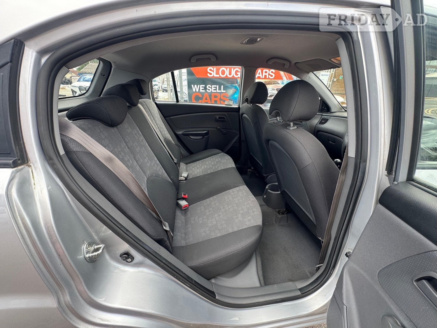 Kia Rio 2011 - Cars