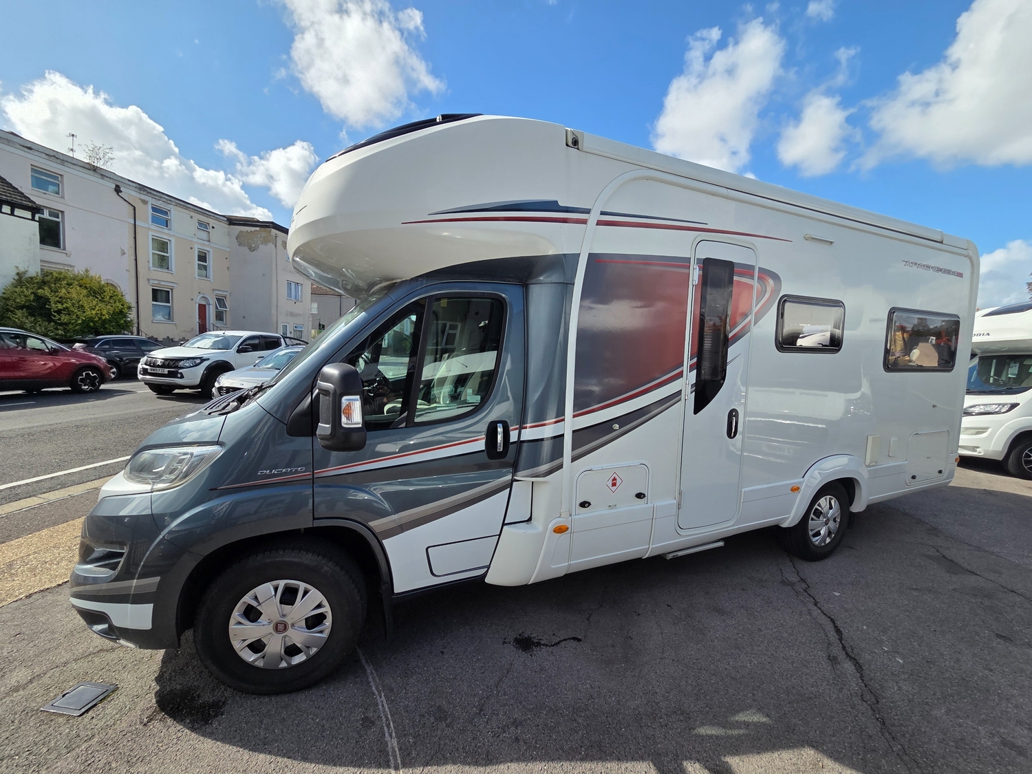 [ berth ]Auto-Trail Apache 634
