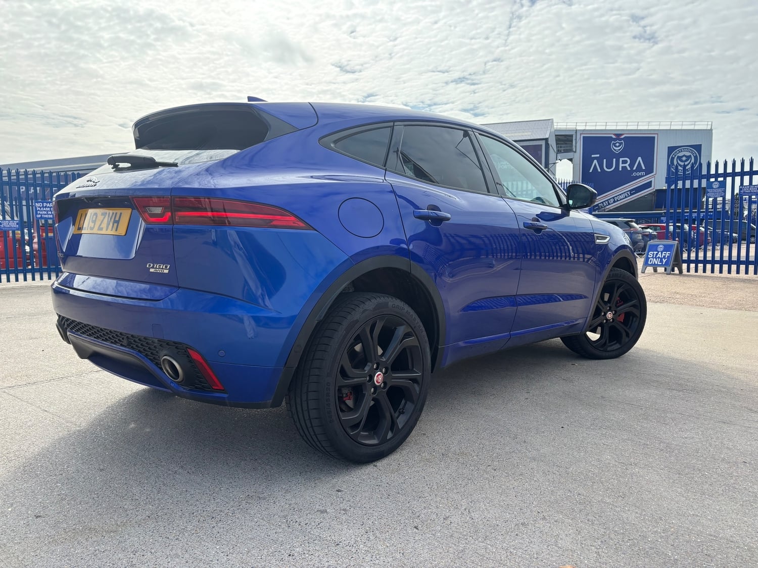 Jaguar E-Pace 2019 - Cars