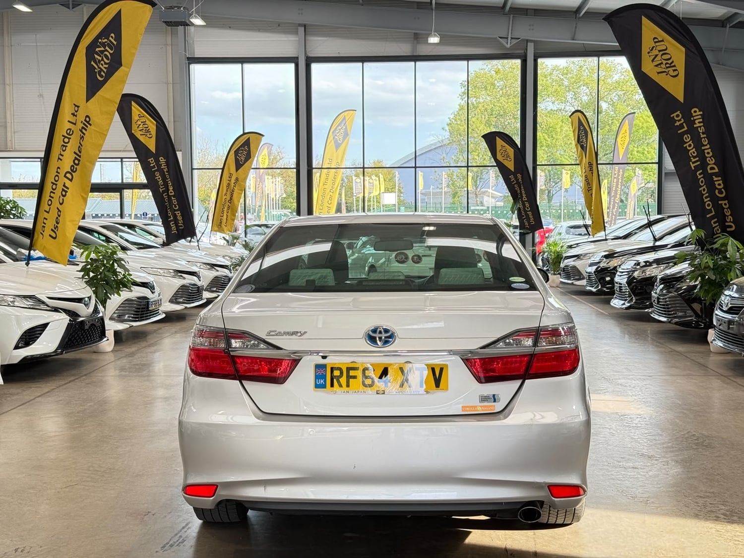 Toyota Camry 2014 - Cars in Reading