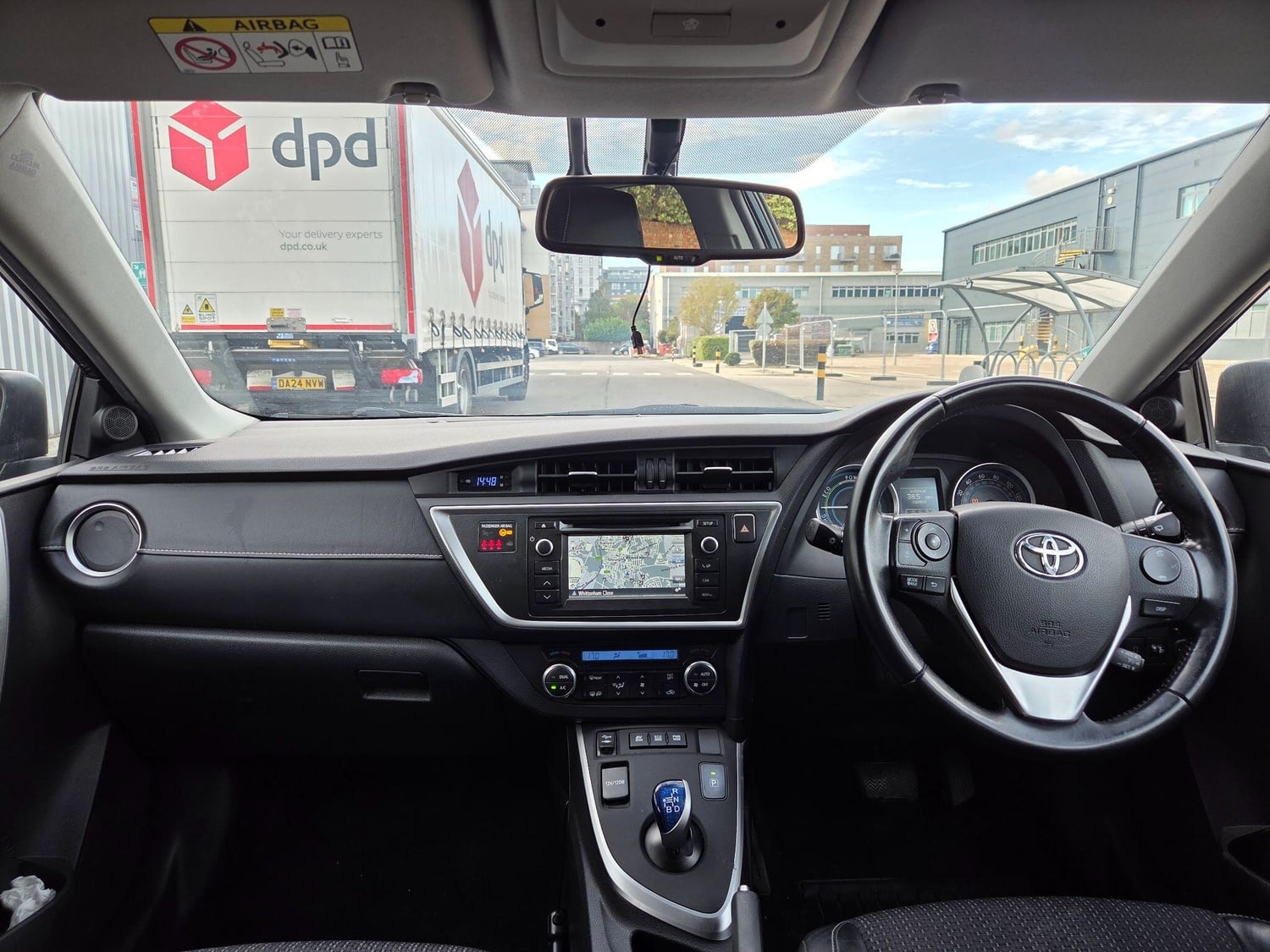Toyota Auris 2014 - Cars in Slough