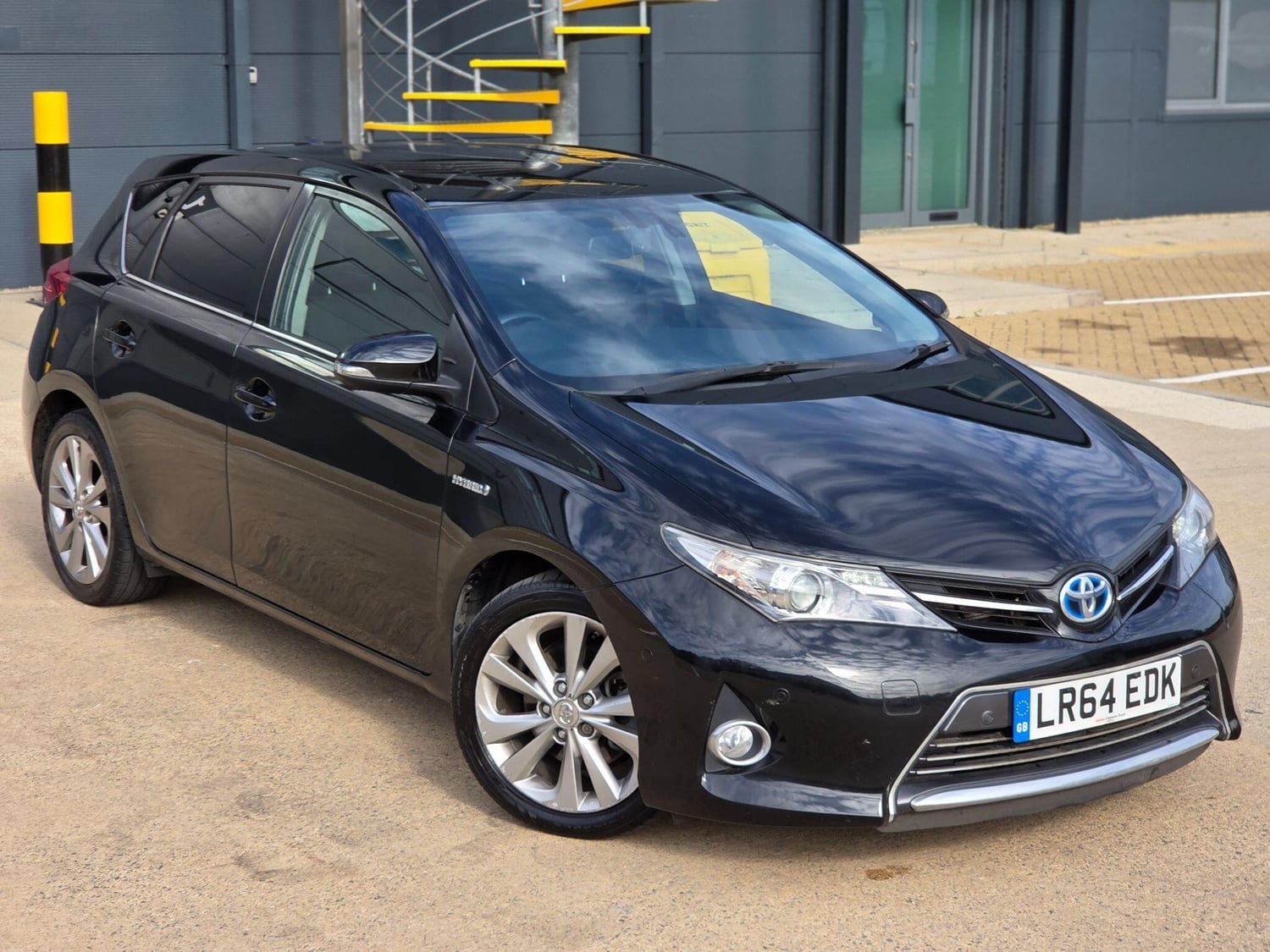 Toyota Auris 2014 - Cars