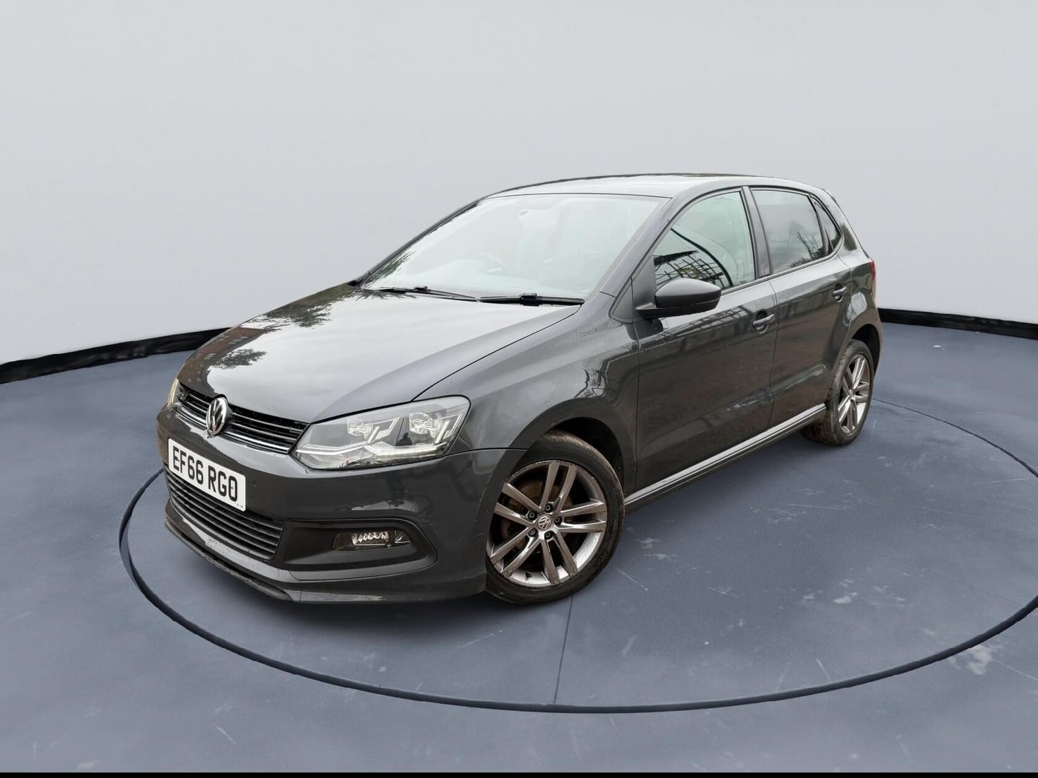 [ berth ]Volkswagen Polo