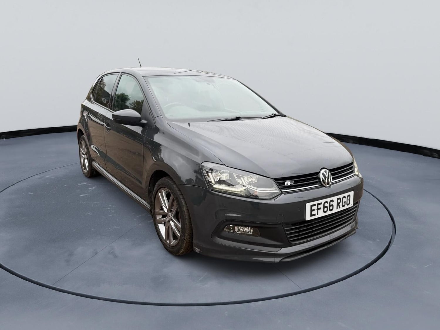 Volkswagen Polo 2016 - Cars