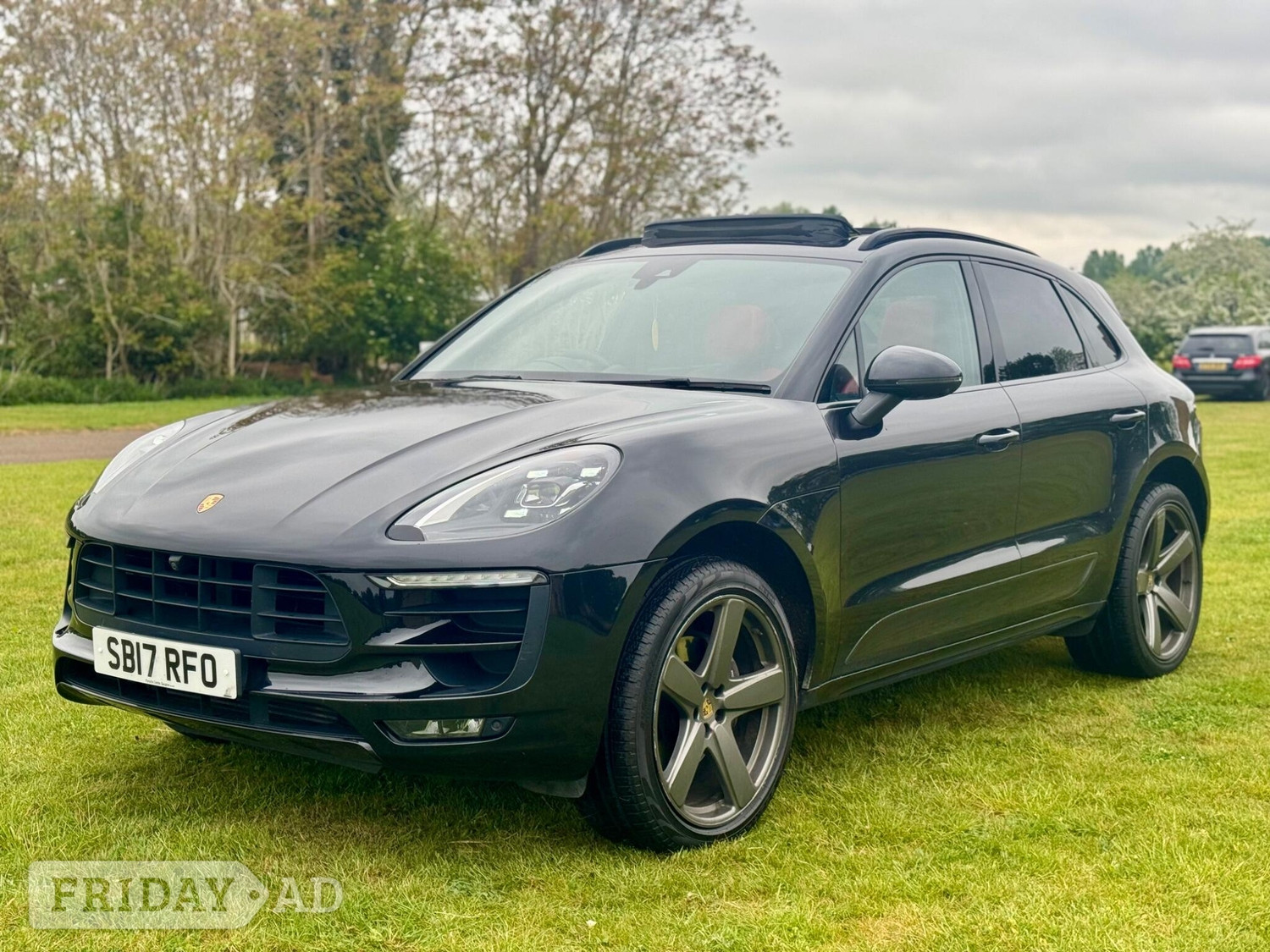 Porsche Macan Bedford