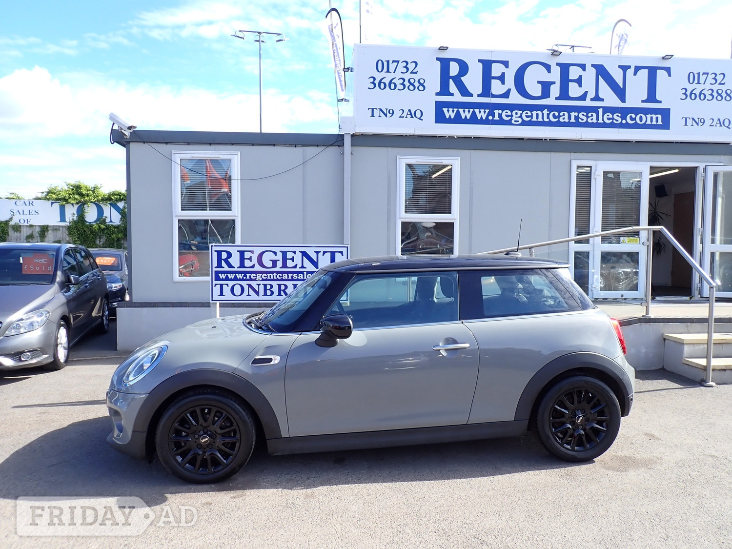 Mini Hatch 2019 - Cars