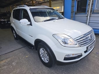 Ssangyong Rexton 2015