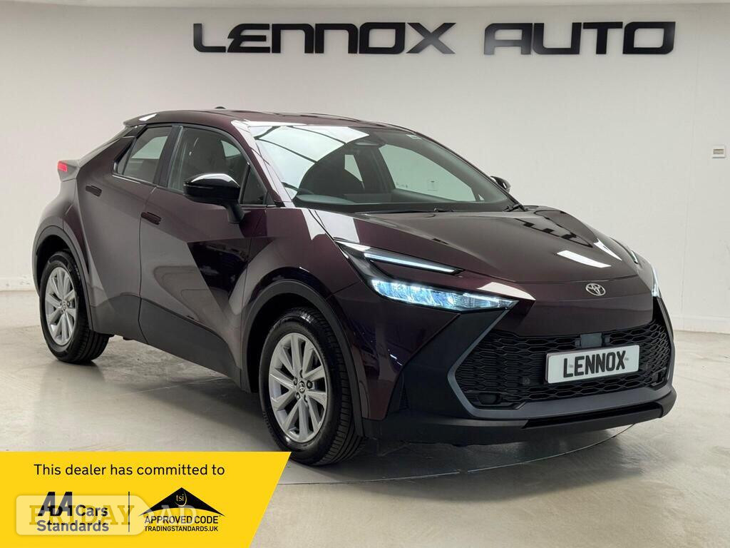 Toyota C-HR 2024 in Brent