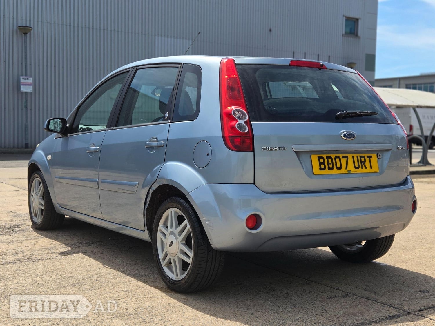 [ berth ]Ford Fiesta