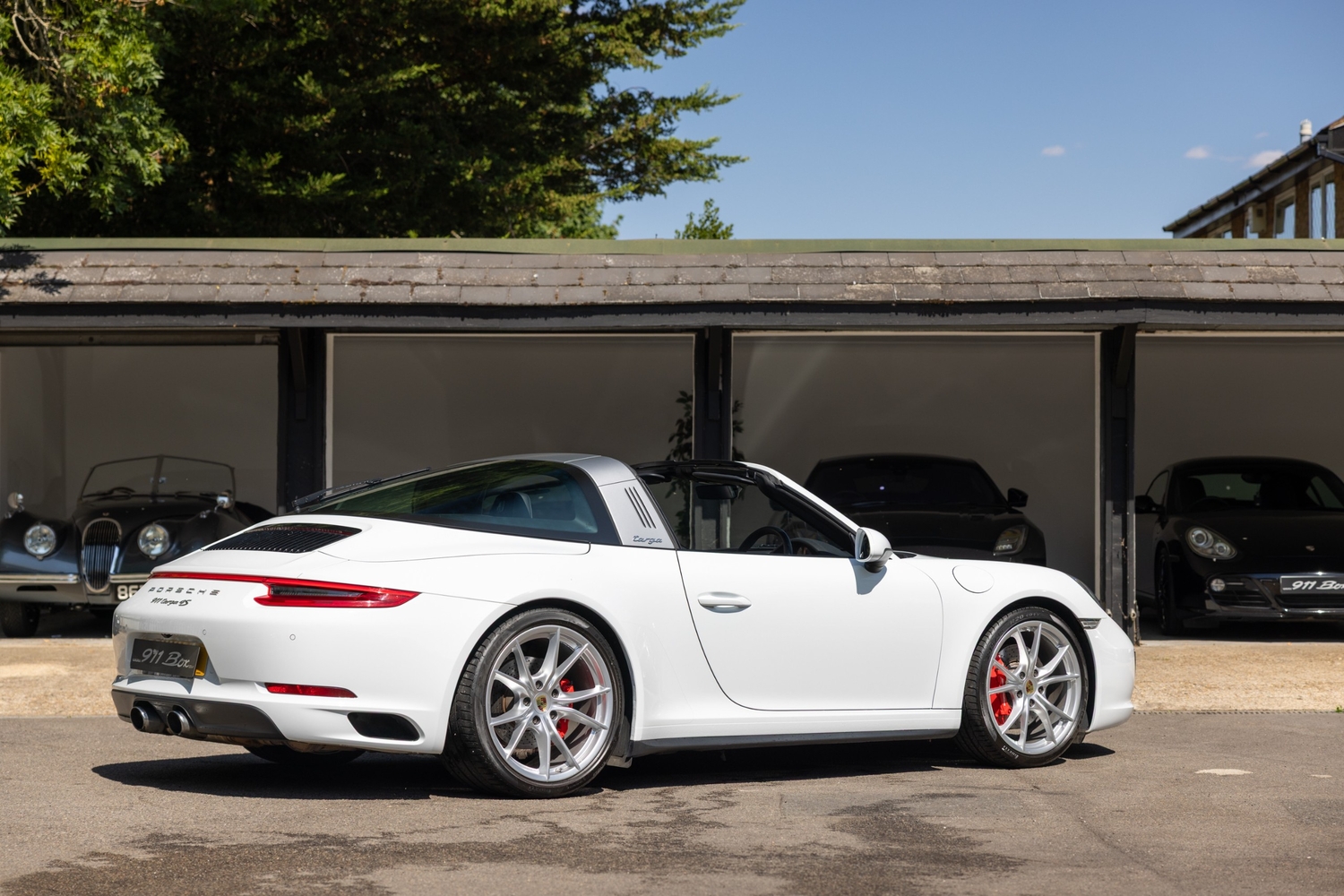 [ berth ]Porsche 911