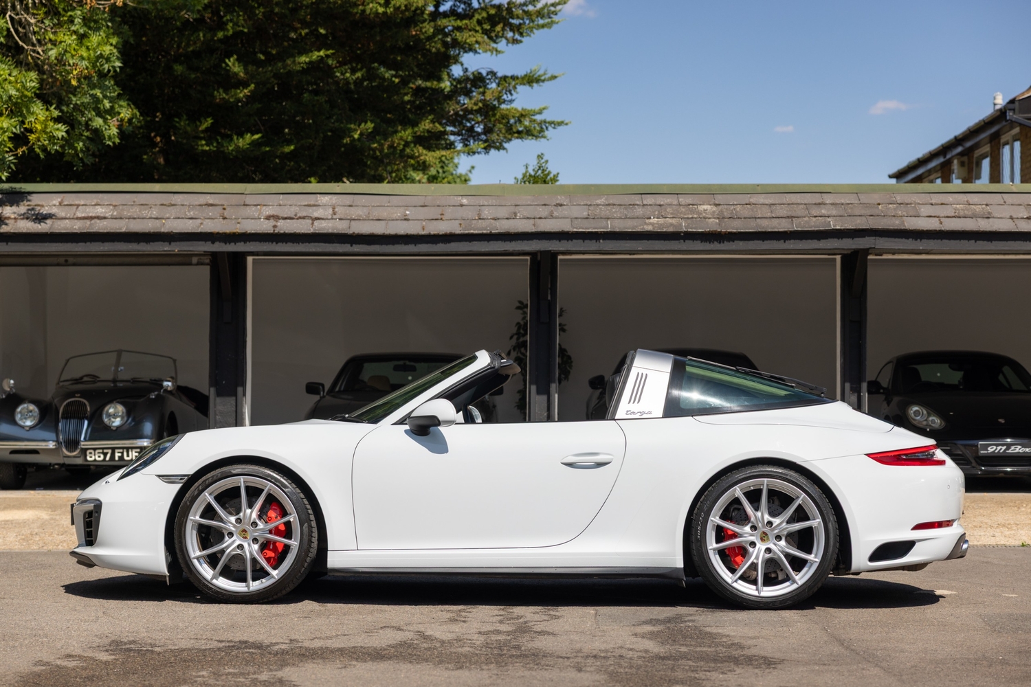 Porsche 911 2018 - Cars