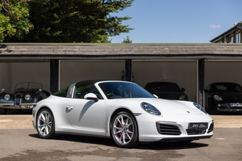 Porsche 911 2018