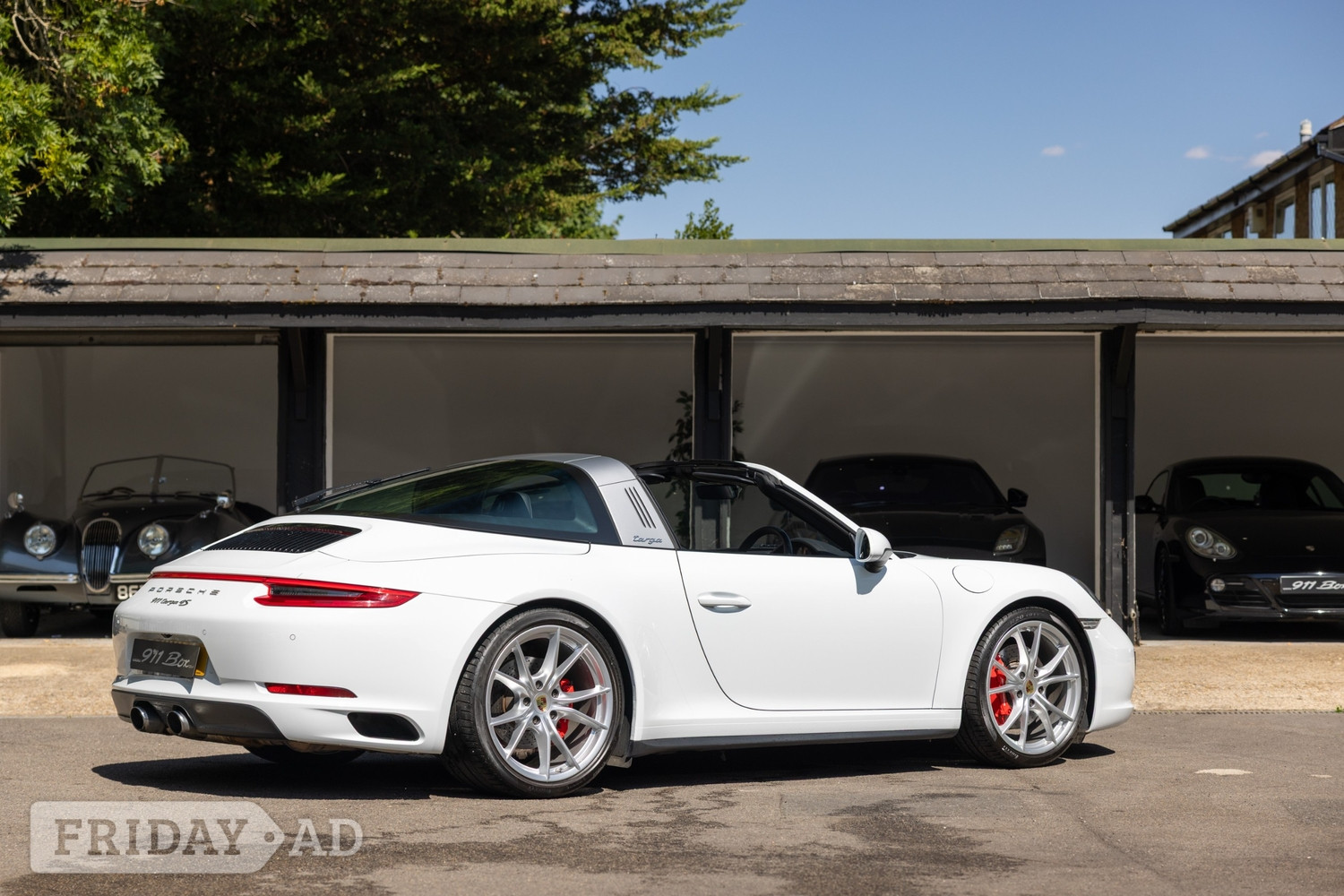 [ berth ]Porsche 911