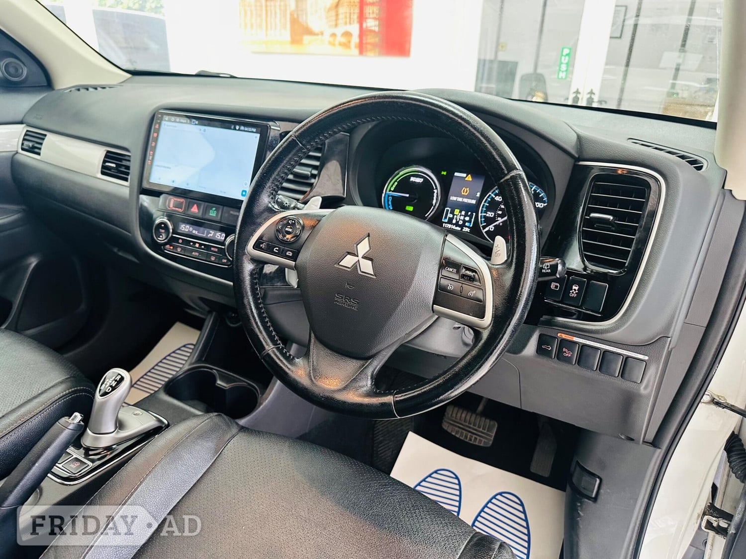 Mitsubishi Outlander 2014 - Cars in Iver