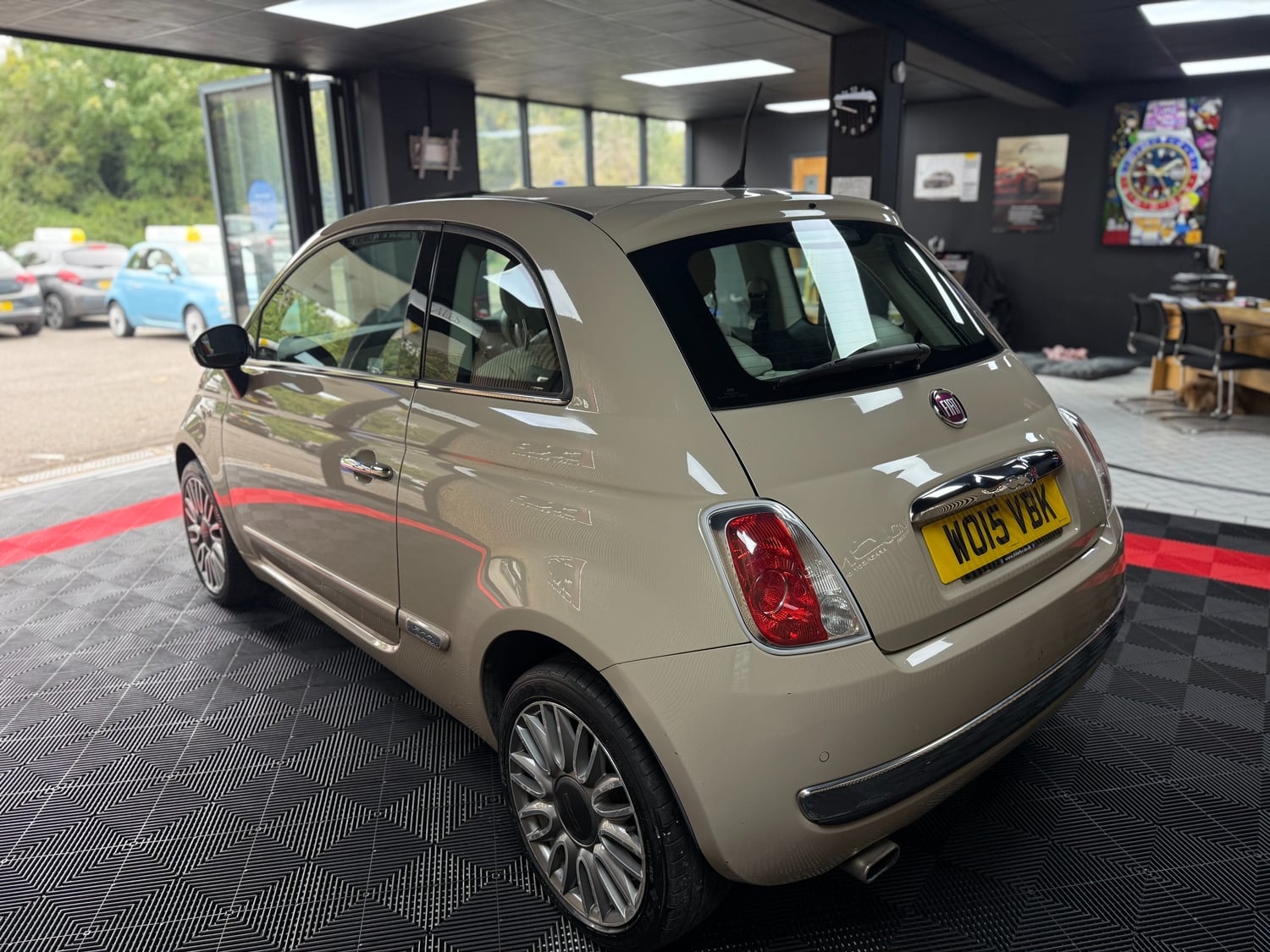 Fiat 500 2015 - Cars