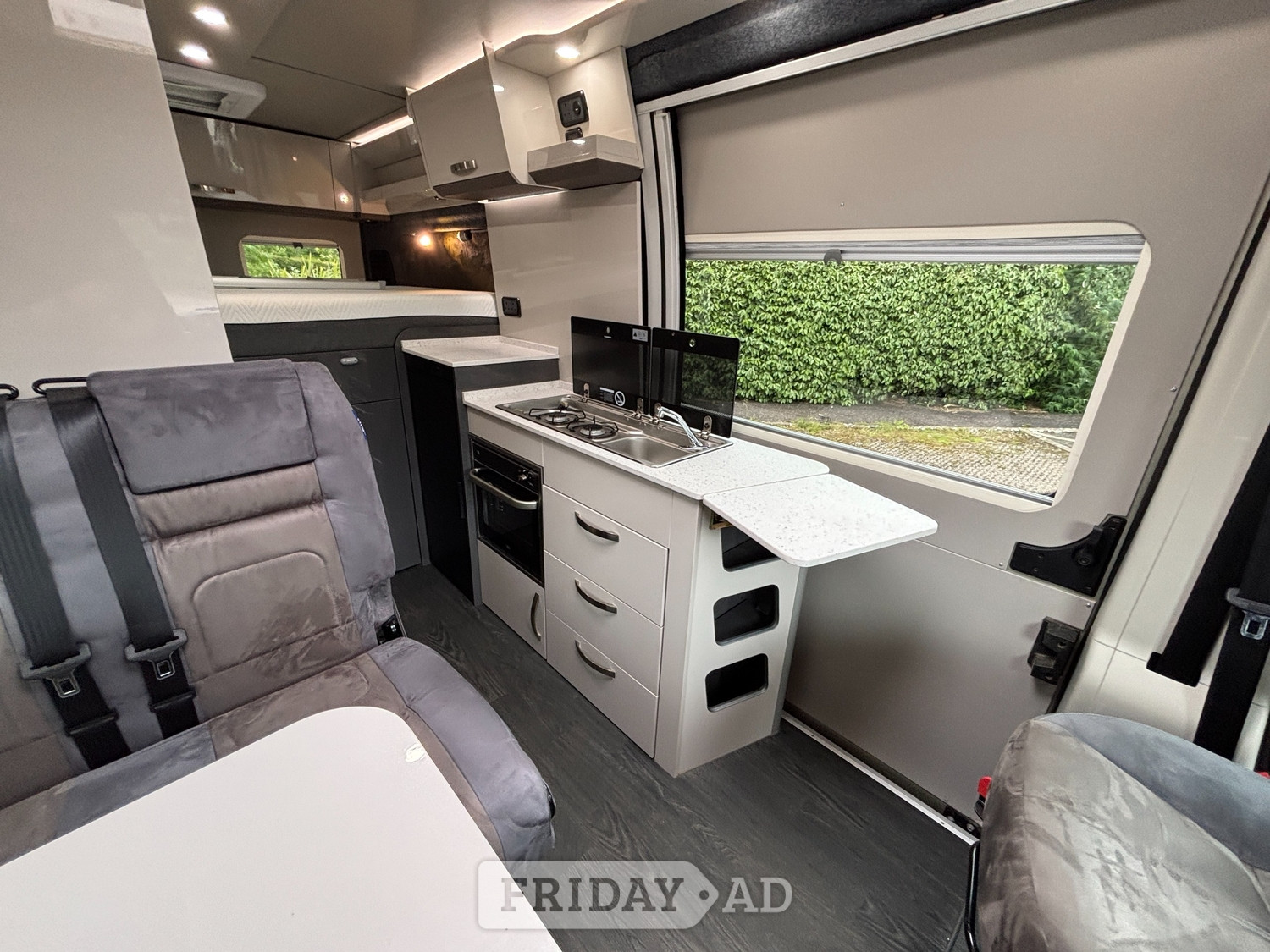 Peugeot Boxer 2021 - Motorhomes & Caravans