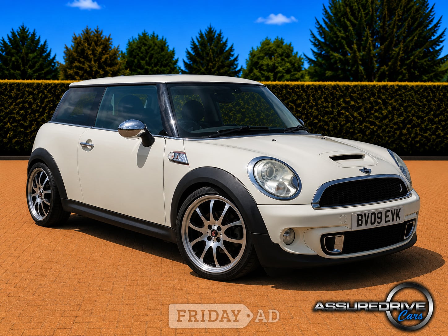 Mini Hatch 2009 in Luton