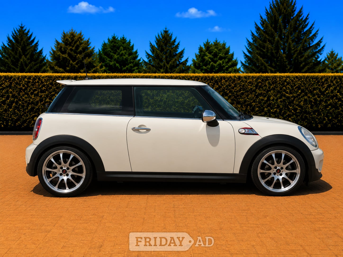 Mini Hatch Luton