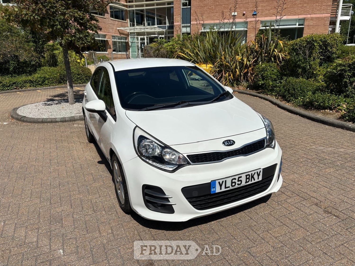 [ berth ]Kia Rio