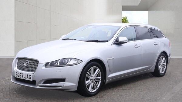 [ berth ]Jaguar XF