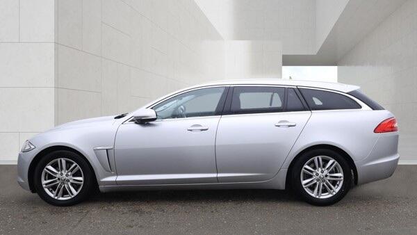 Jaguar XF 2013 - Cars