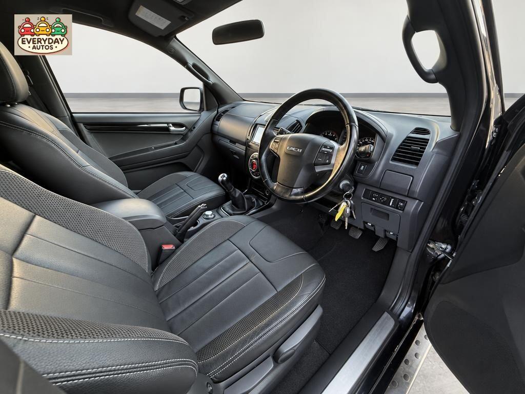 Isuzu D-MAX 2017 - Vans & Commercial Vehicles in Bristol