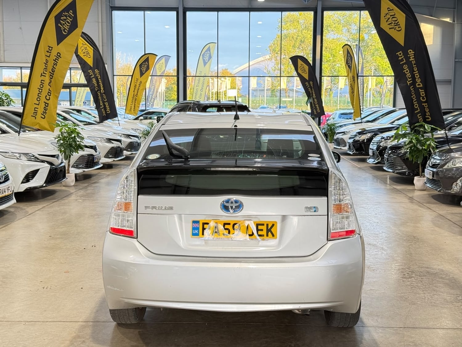 Toyota Prius 2010 - Cars in Reading