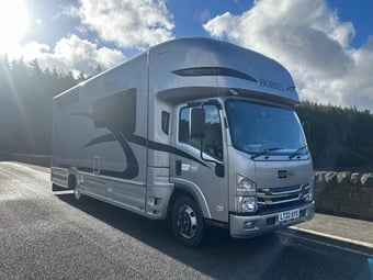 Equi-Trek Endeavour Excel Plus  Isuzu Trucks Horsebox