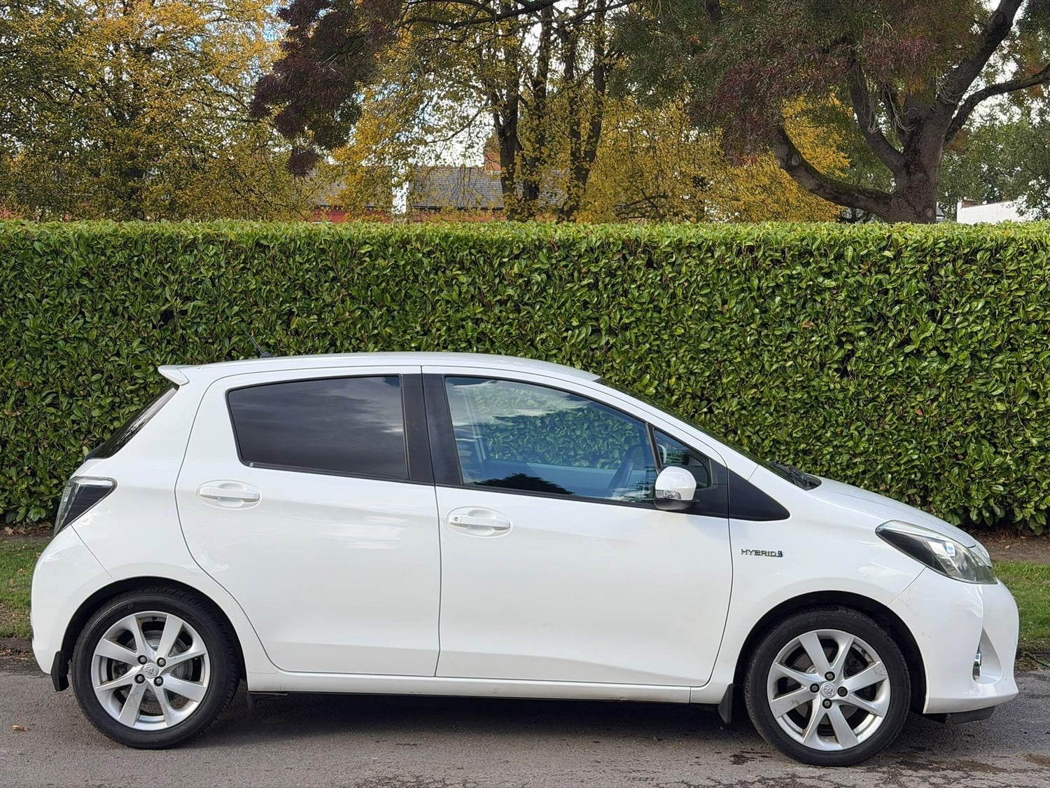 Toyota Yaris 2013 - Cars