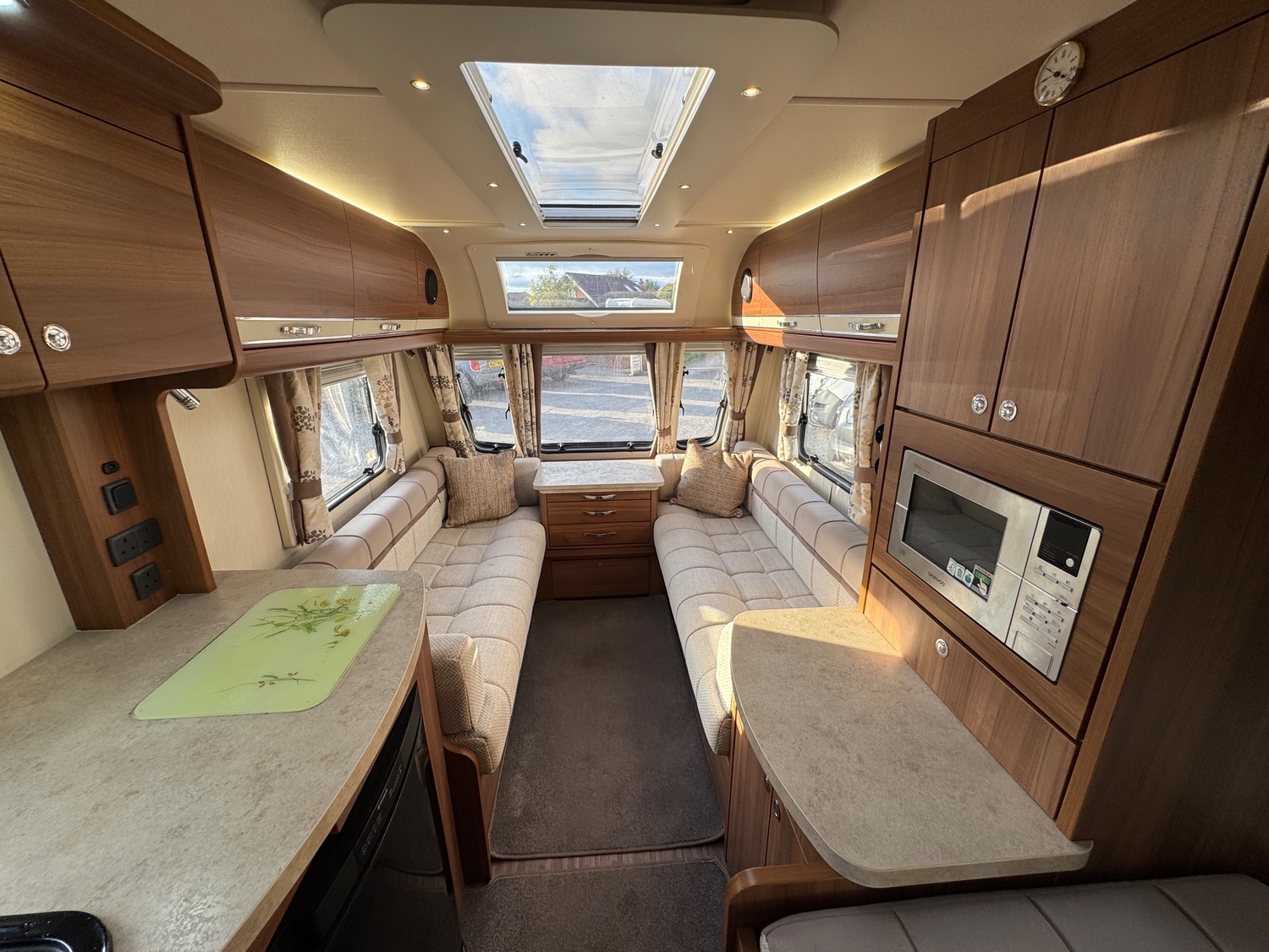 Elddis Affinity 530 2016 - Motorhomes & Caravans