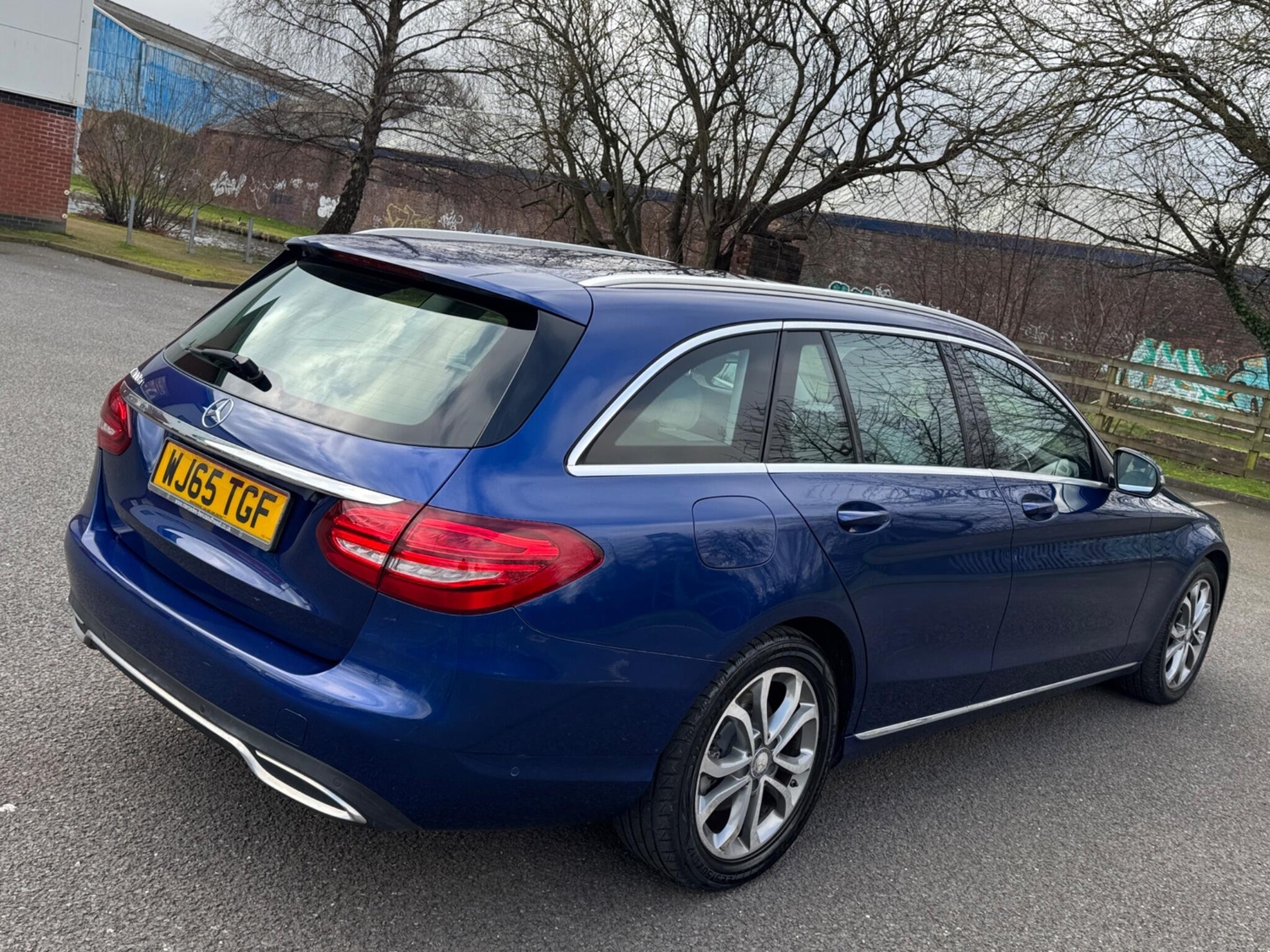 Mercedes-Benz C Class 2015 - Cars