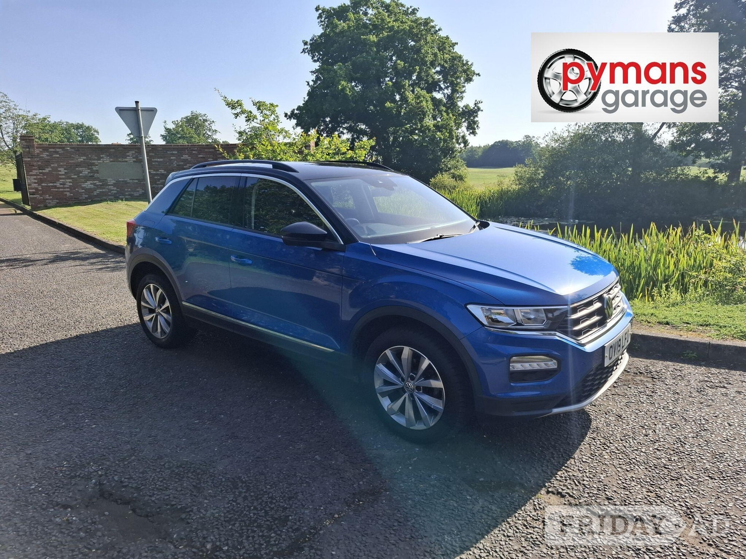 Volkswagen T-Roc 2019 in Ashford
