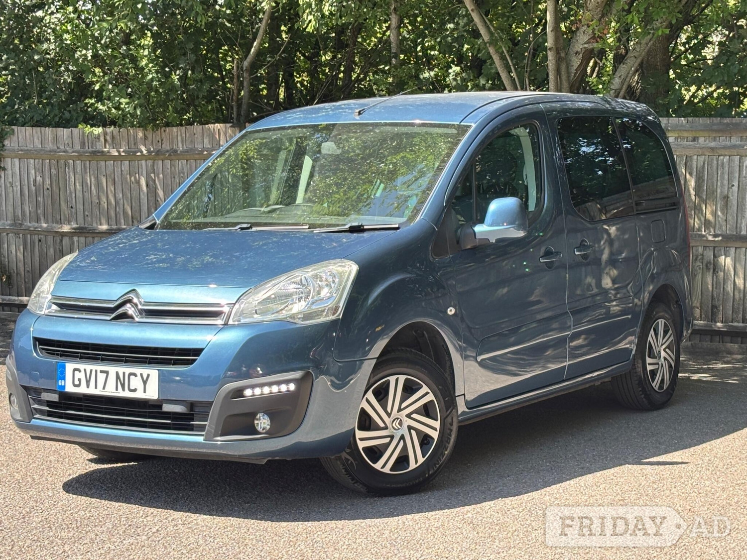 [ berth ]Citroen Berlingo