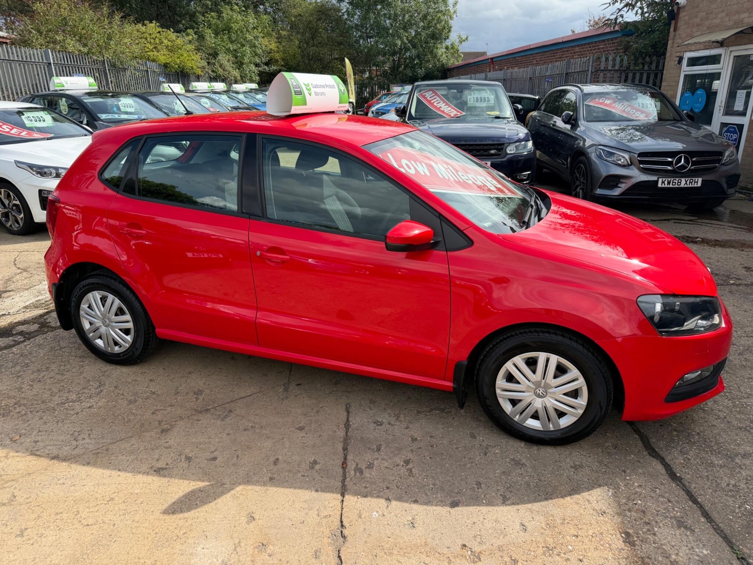 Volkswagen Polo 2016 - Cars