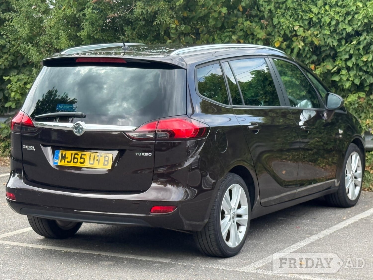 Vauxhall Zafira Tourer 2015 - Cars in Ealing