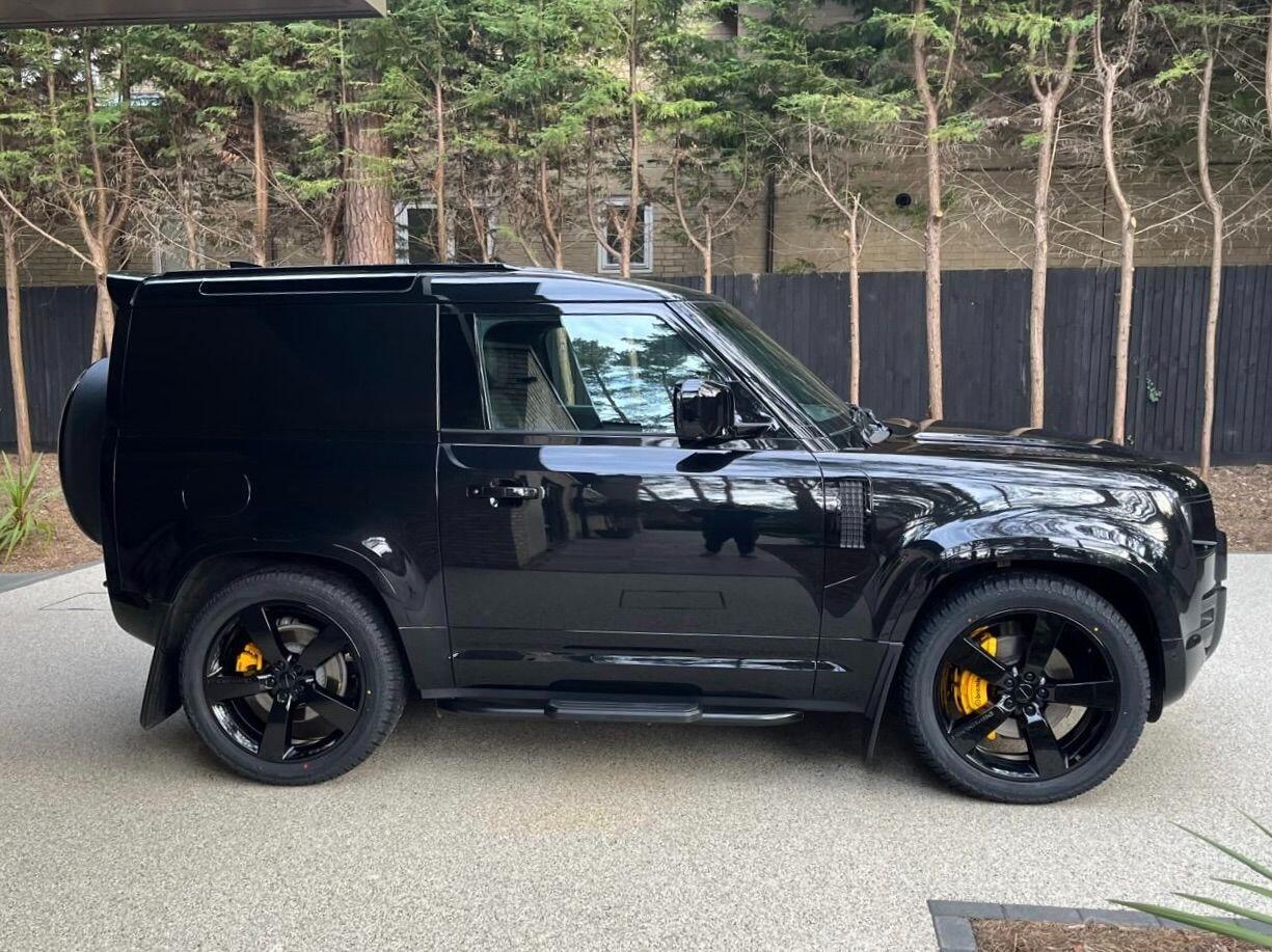 Land Rover Defender 90 Leeds