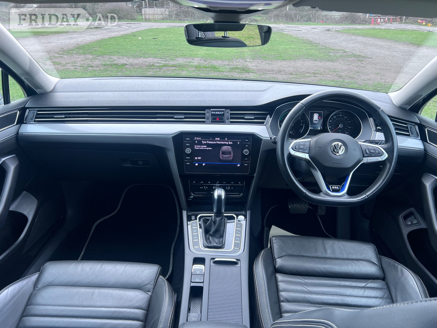Volkswagen Passat 2020 - Cars
