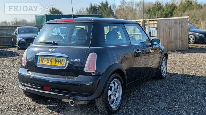 Mini Hatch 2004 - Cars in St. Albans