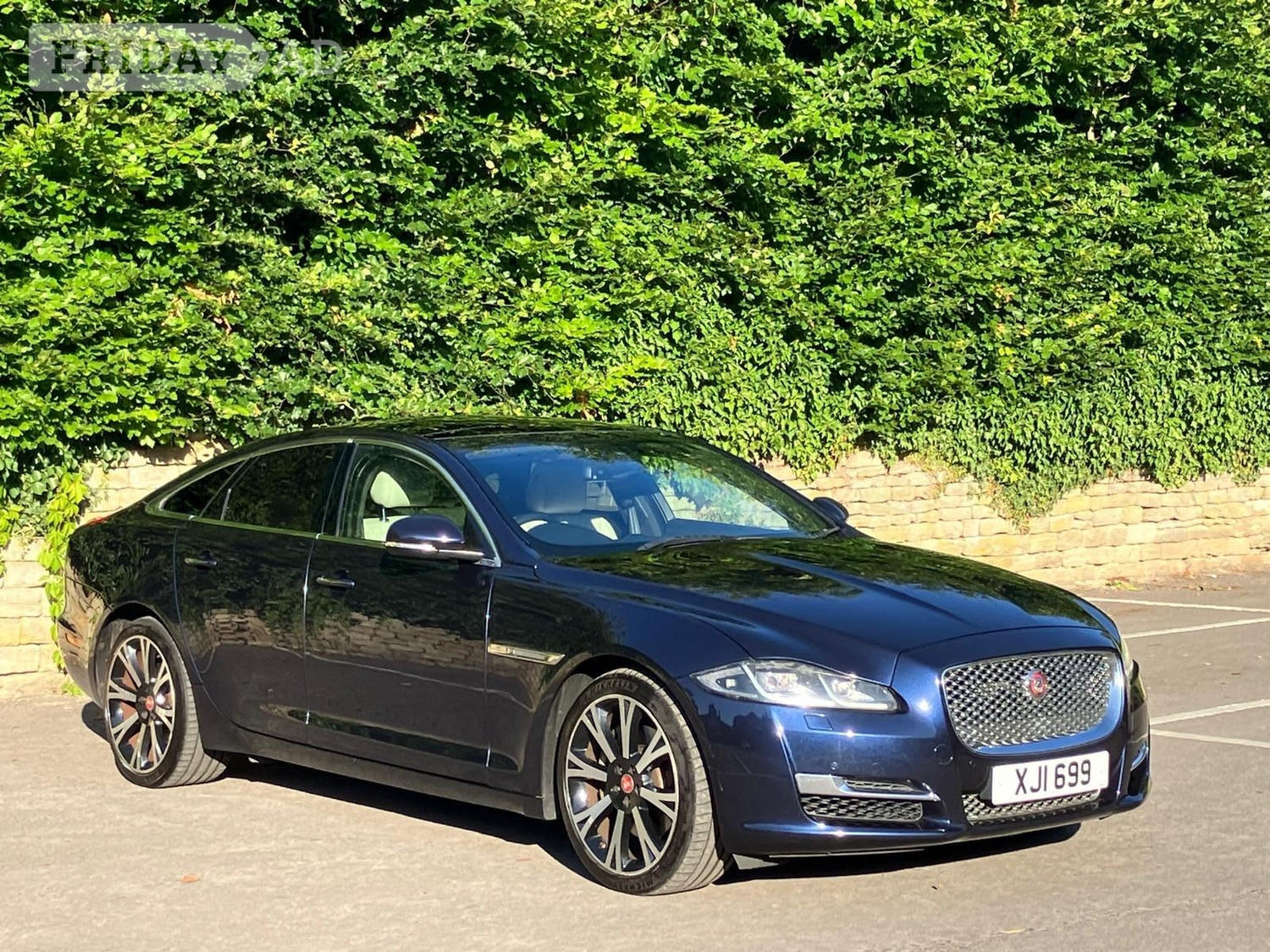 Jaguar XJ 2018 in Wantage